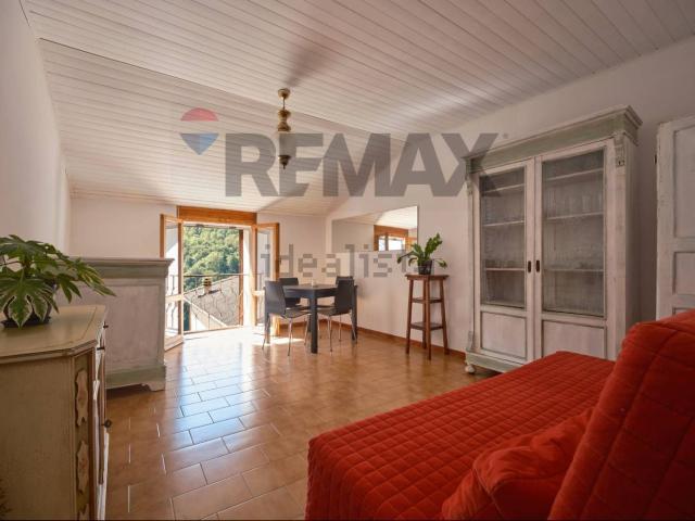Appartamento in vendita di 219 m² in Località Romezzano, 2