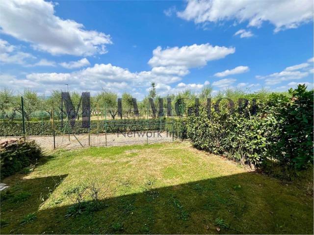 Appartamento in vendita di 220 m² in Via Provinciale Pratese