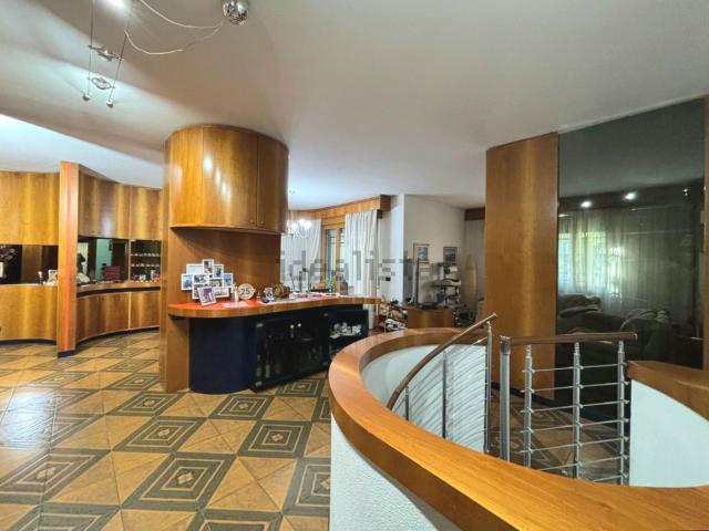 Appartamento in vendita di 220 m²