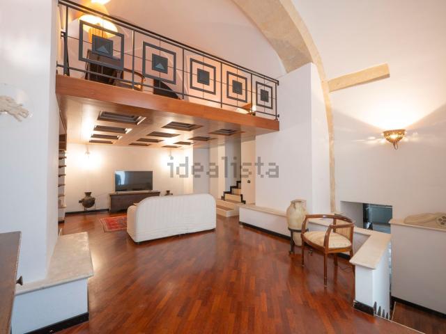 Appartamento in vendita di 220 m²