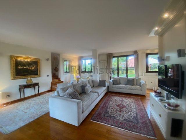 Appartamento in vendita di 220 m²