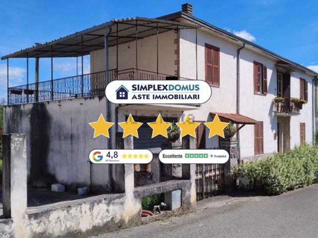 Appartamento in vendita di 220 m² in Via Chiaiamari