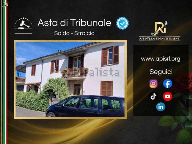 Appartamento in vendita di 220 m² in Via Chiaiamari, 19