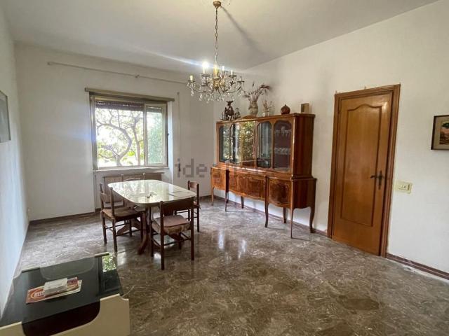 Appartamento in vendita di 220 m² in Via Alfonso Vagnoni, 17