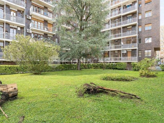 Appartamento in vendita di 220 m² in Via Gian Carlo Castelbarco, 2