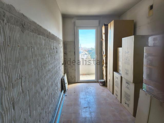 Appartamento in vendita di 220 m² in Via Domenico Turazza, 48