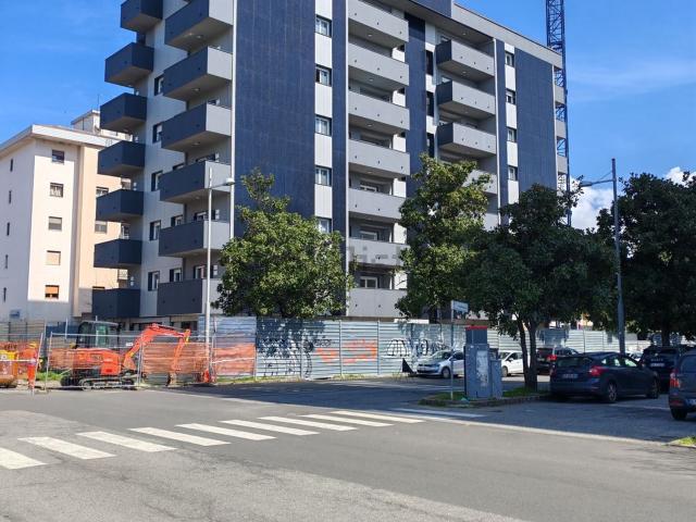 Appartamento in vendita di 220 m² in Via Fratelli Bandiera, 84
