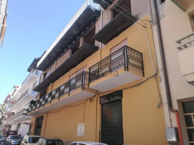 Appartamento in vendita di 220 m² in Via Luigi Pirandello, 26