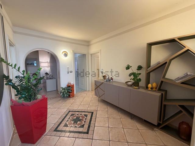 Appartamento in vendita di 220 m² in Via Moriondo, 43