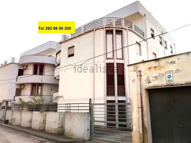 Appartamento in vendita di 220 m² in Via Michelangelo, 3
