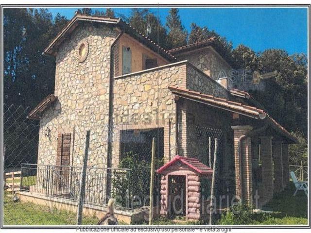 Appartamento in vendita di 220 m² in Via Nettuno