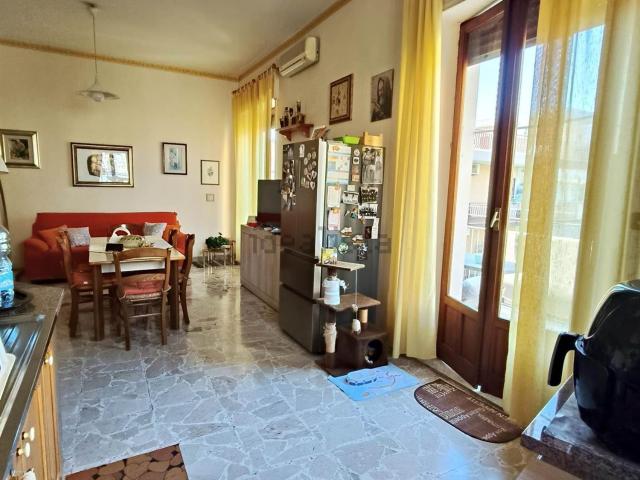 Appartamento in vendita di 220 m² in Via Salvatore Vigo, 139