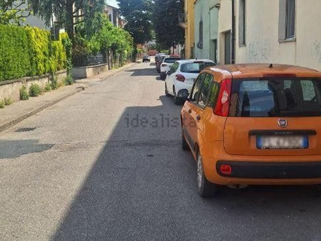Appartamento in vendita di 220 m² in Via Pietro Paolo Martinati