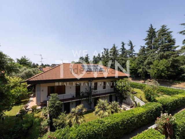 Appartamento in vendita di 220 m² in Via Roggia Lupetta, 3