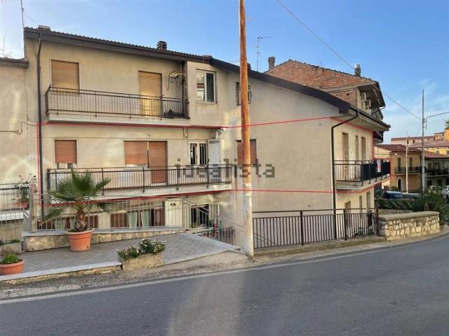 Appartamento in vendita di 220 m² in Via Roma, 200