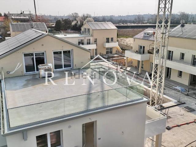 Appartamento in vendita di 220 m² in Via Ronchi, 53