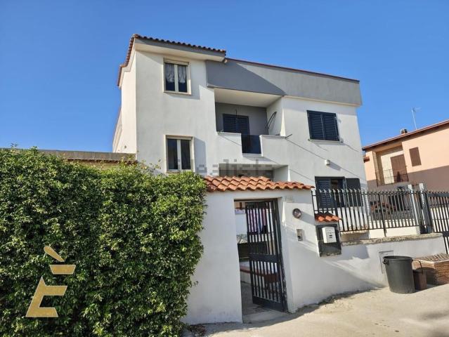 Appartamento in vendita di 220 m² in Via Rannola, 13