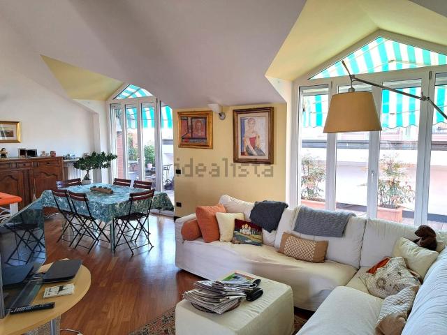 Appartamento in vendita di 220 m² in Corso XX Settembre, 2