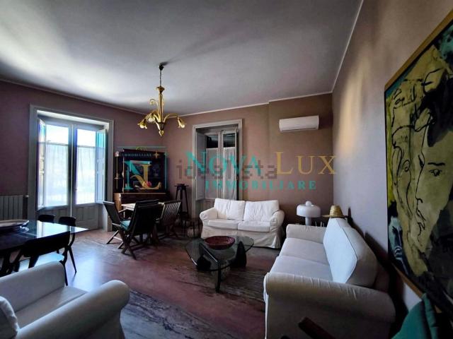 Appartamento in vendita di 220 m² in Largo Antonio Gramsci