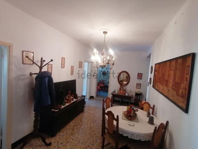 Appartamento in vendita di 220 m² in Piazza Alberica
