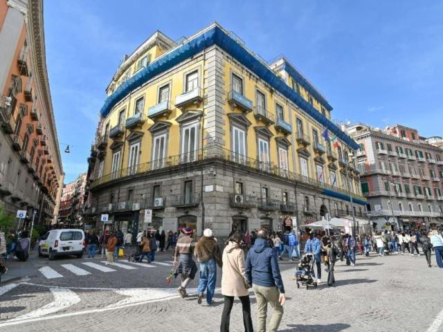 Appartamento in vendita di 220 m² in Piazza Trieste e Trento