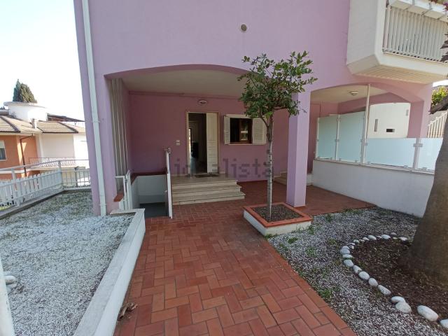 Appartamento in vendita di 221 m²