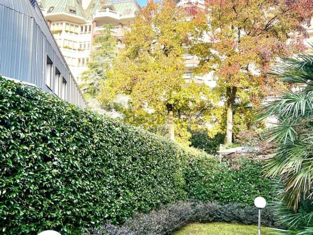 Appartamento in vendita di 221 m² in Via Ippodromo, 66