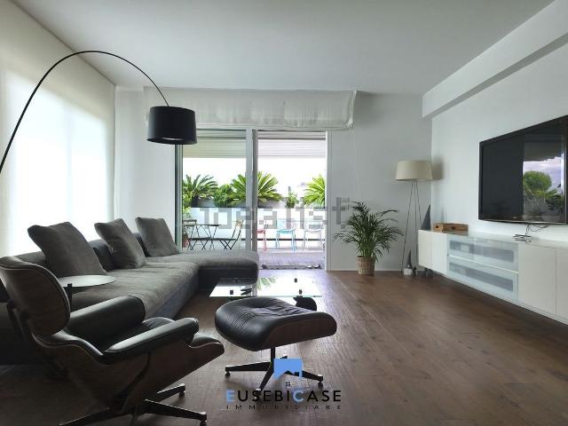 Appartamento in vendita di 221 m² in Piazza Luigi Ferrari, 22