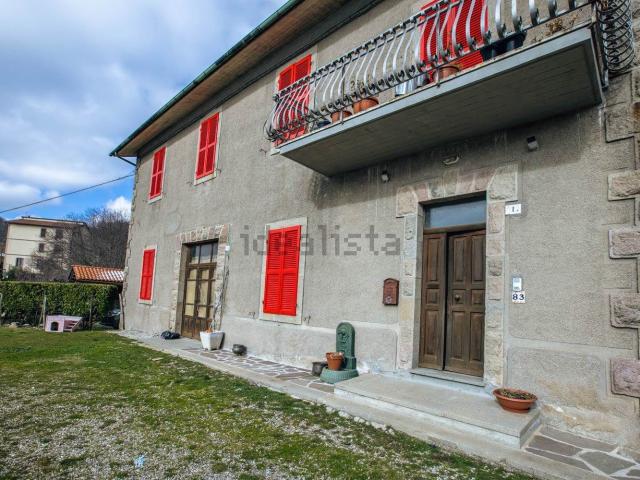 Appartamento in vendita di 222 m² in Via Case Nuove, 83