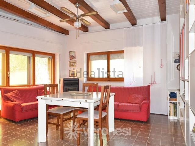 Appartamento in vendita di 222 m² in Via Belvedere, 63