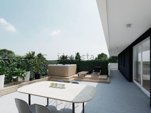 Appartamento in vendita di 222 m² in Via Milano
