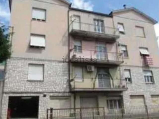Appartamento in vendita di 222 m² in Via Porto Recanati, 6