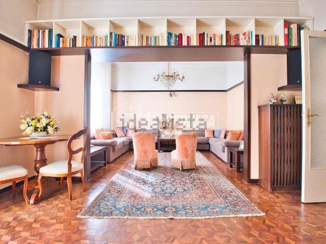 Appartamento in vendita di 223 m²