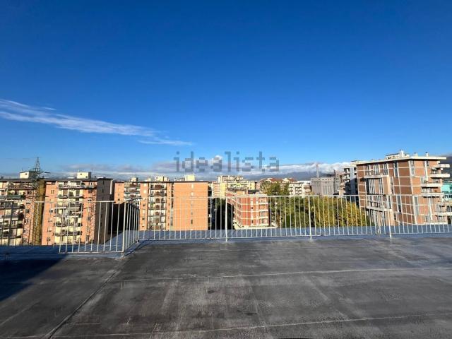 Appartamento in vendita di 223 m² in Viale Francesco Redi