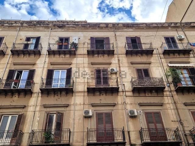 Appartamento in vendita di 223 m² in Corso Camillo Finocchiaro Aprile, 88