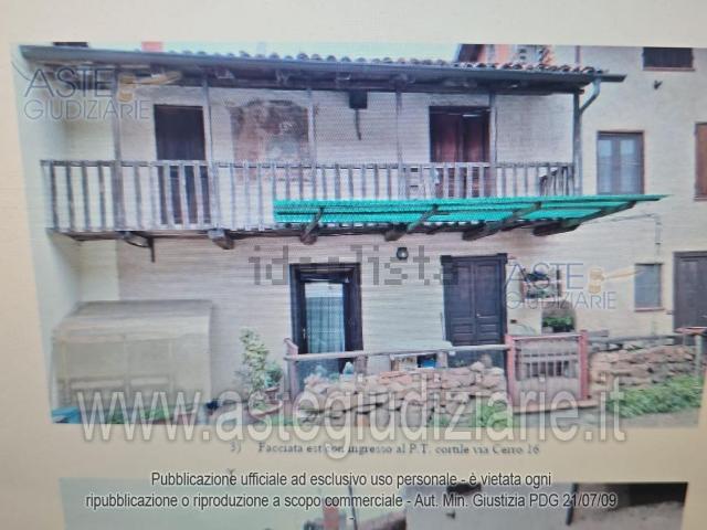 Appartamento in vendita di 224 m² in Via Cerro, 16