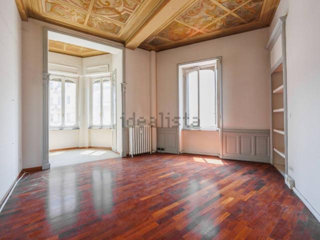 Appartamento in vendita di 224 m² in Via Goffredo Casalis