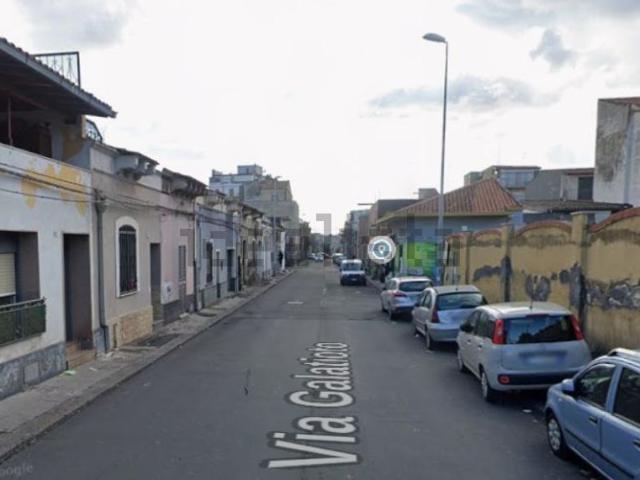 Appartamento in vendita di 224 m² in Via Galatioto