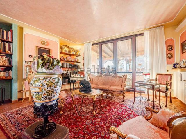 Appartamento in vendita di 224 m² in Via Ernesto Che Guevara