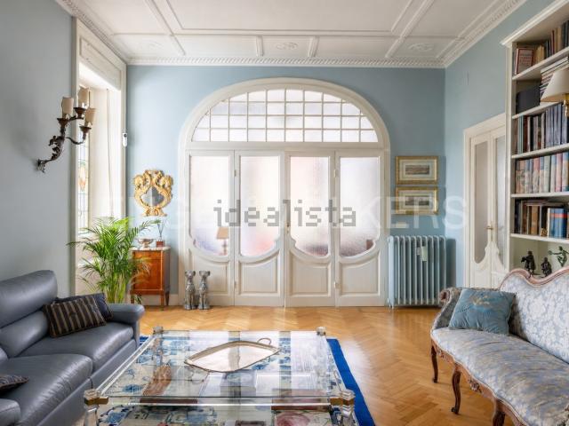 Appartamento in vendita di 225 m² in Via Ceretti, 27