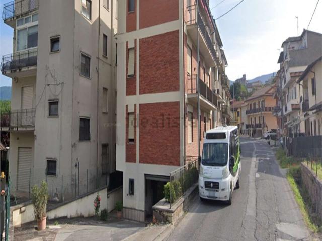 Appartamento in vendita di 225 m² in Via Marano, 70