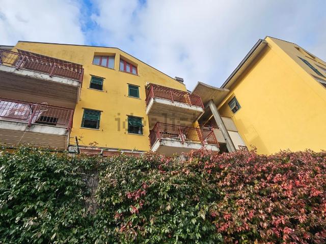 Appartamento in vendita di 225 m² in Via San Biagio di Valpolcevera