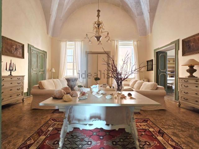 Appartamento in vendita di 225 m² in Via Palmieri, 4