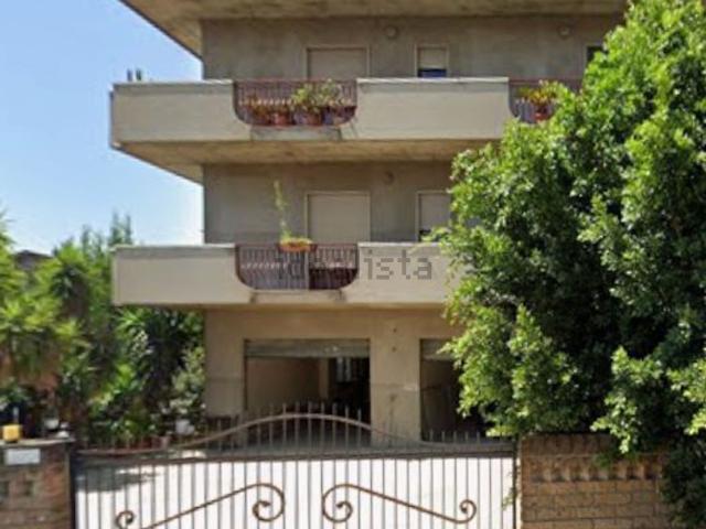 Appartamento in vendita di 225 m² in Via Vestina, 428