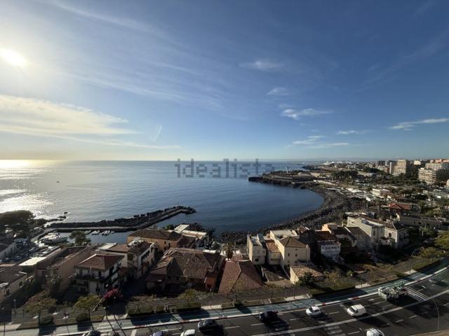 Appartamento in vendita di 225 m² in Viale Alcide De Gasperi, 151