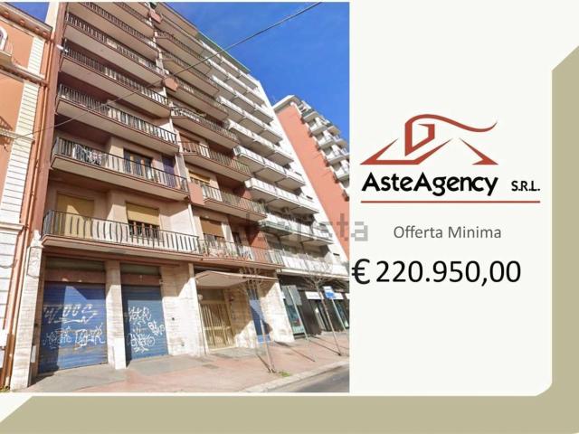 Appartamento in vendita di 225 m² in Corso Umberto I, 133