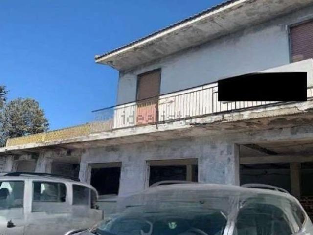 Appartamento in vendita di 225 m² in Corso Vittorio Emanuele