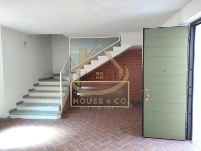Appartamento in vendita di 225 m² in Corso Novara