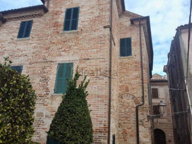Appartamento in vendita di 226 m² in Via del Trivio, 13