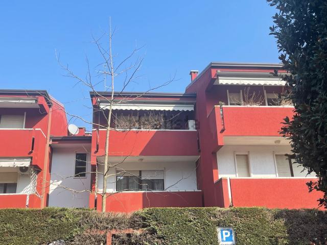 Appartamento in vendita di 226 m² in Via Luigi Galvani